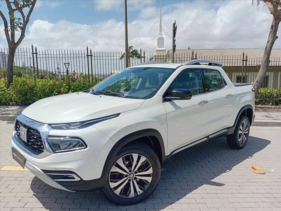 FIAT TORO 2.0 16V TURBO DIESEL VOLCANO 4WD AT9