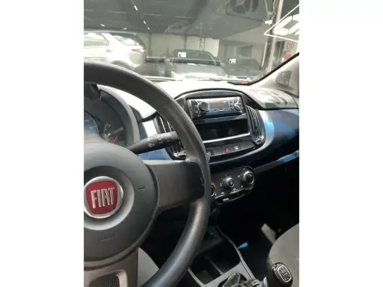 FIAT-UNO-2015