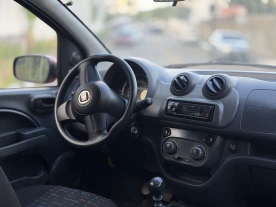 FIAT-UNO-1.0 EVO VIVACE 8V FLEX 4P MANUAL FIAT-UNO-2015