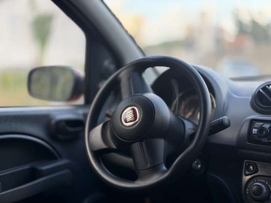 FIAT-UNO-2015