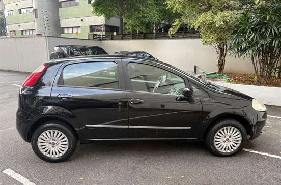 FIAT-PUNTO-2012