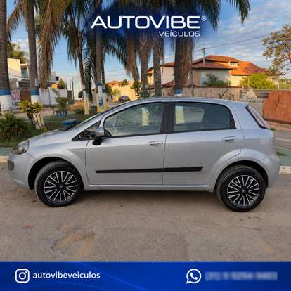 FIAT-PUNTO-2015
