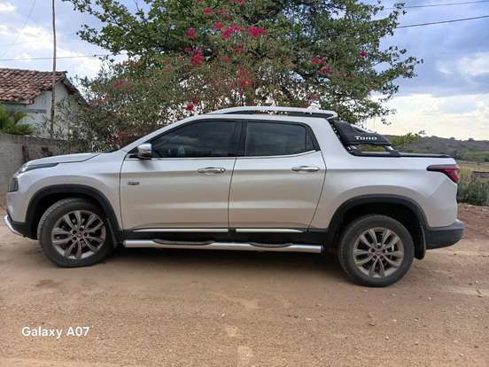 FIAT-TORO-2019
