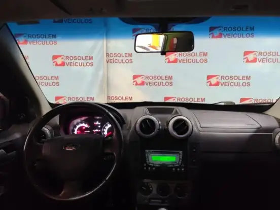 FORD-ECOSPORT-2011