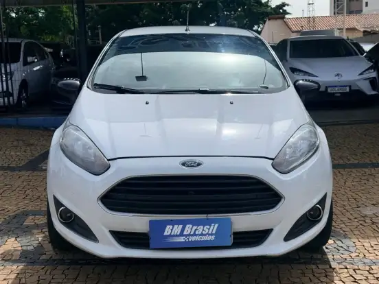 FORD-FIESTA-2015