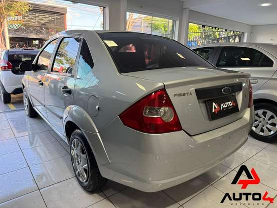 FORD-FIESTA-1.0 MPI SEDAN 8V FLEX 4P MANUAL FORD-FIESTA-2009