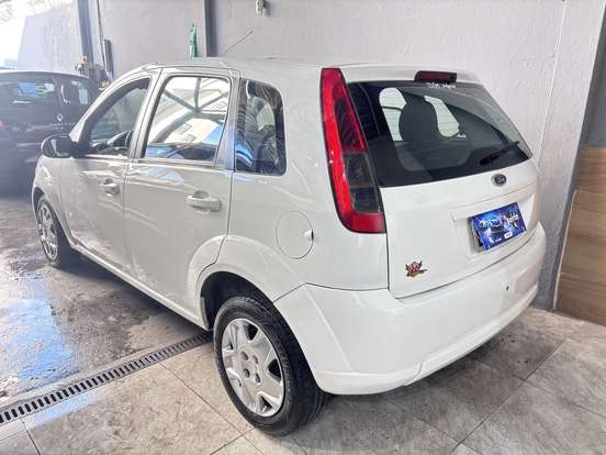 FORD-FIESTA-1.0 ROCAM SE 8V FLEX 4P MANUAL FORD-FIESTA-2014