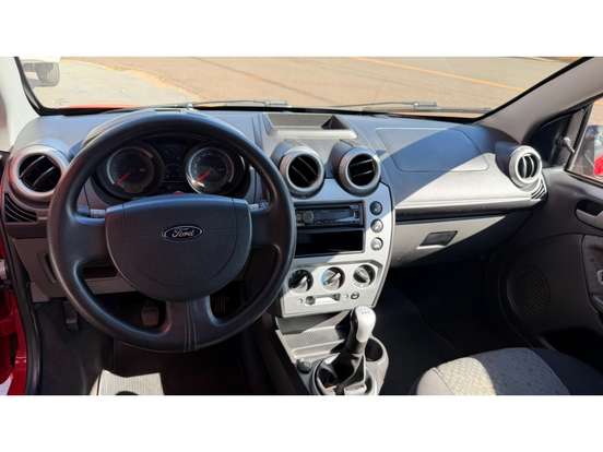 FORD-FIESTA-2012