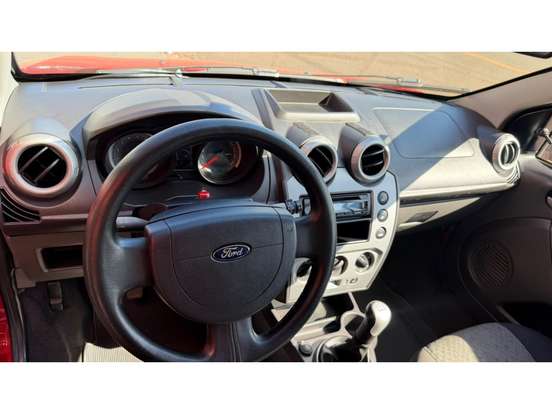 FORD-FIESTA-2012