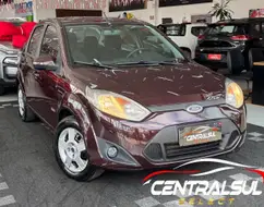 FORD FIESTA 1.6 MPI SEDAN 8V FLEX 4P MANUAL FORD FIESTA 1.6 MPI SEDAN 8V FLEX 4P MANUAL