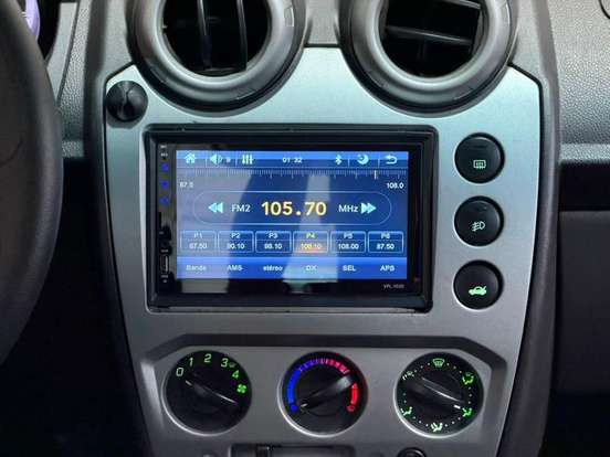 FORD-FIESTA-2014