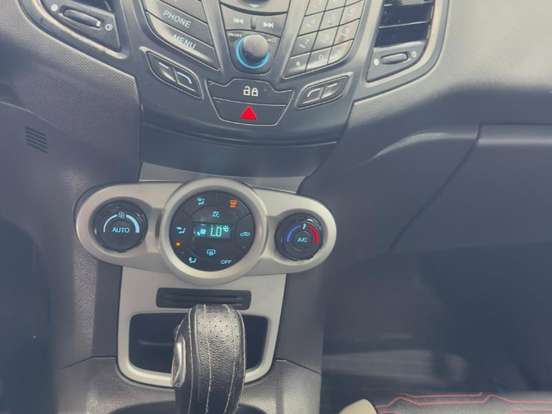 FORD-FIESTA-1.6 SEL HATCH 16V FLEX 4P POWERSHIFT FORD-FIESTA-2017