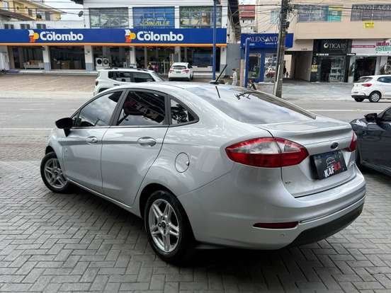 FORD-FIESTA-1.6 SEL SEDAN 16V FLEX 4P POWERSHIFT FORD-FIESTA-2017