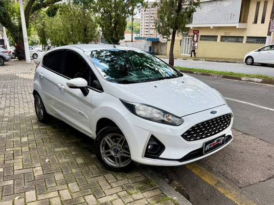 FORD FIESTA 1.6 TI-VCT FLEX SEL MANUAL