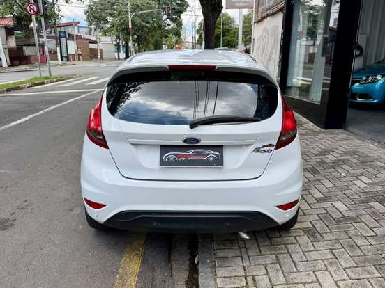 FORD-FIESTA-2018