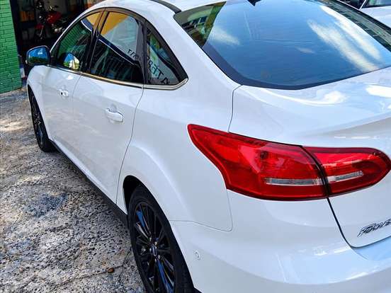FORD-FOCUS-2.0 TITANIUM 16V FLEX 4P POWERSHIFT FORD-FOCUS-2016