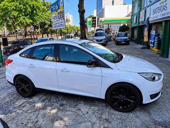 FORD-FOCUS-2.0 TITANIUM 16V FLEX 4P POWERSHIFT FORD-FOCUS-2016