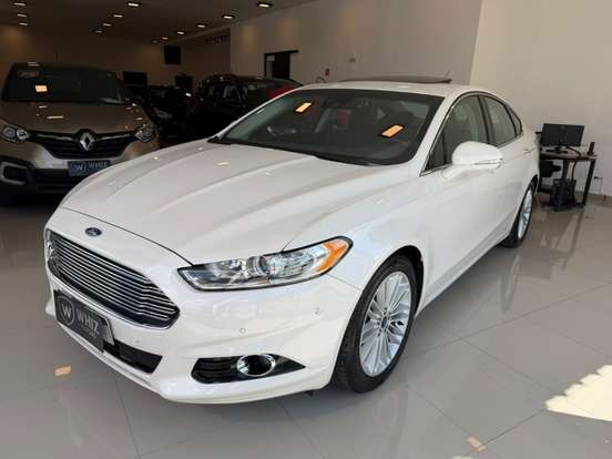 FORD-FUSION-2015
