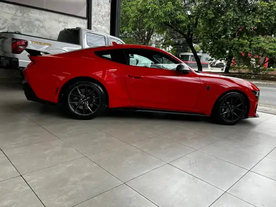 FORD-MUSTANG-5.0 V8 GASOLINA DARK HORSE SELECTSHIFT FORD-MUSTANG-2025