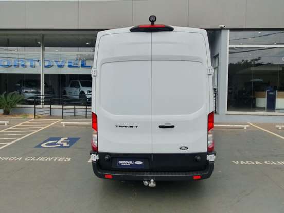 FORD-TRANSIT-2025