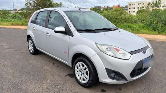 FORD-FIESTA-2012