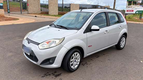 FORD-FIESTA-2012