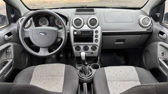 FORD-FIESTA-2012