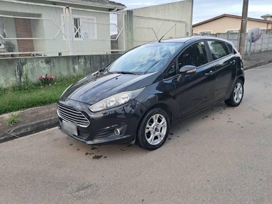FORD FIESTA 1.6 SE HATCH 16V FLEX 4P POWERSHIFT