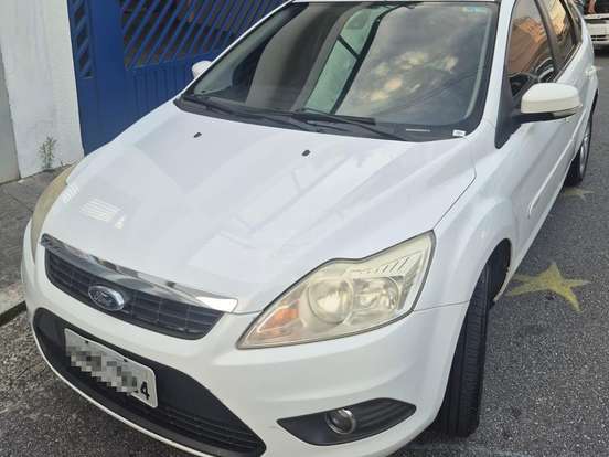 FORD-FOCUS-2.0 GLX 16V FLEX 4P AUTOMÁTICO FORD-FOCUS-2012
