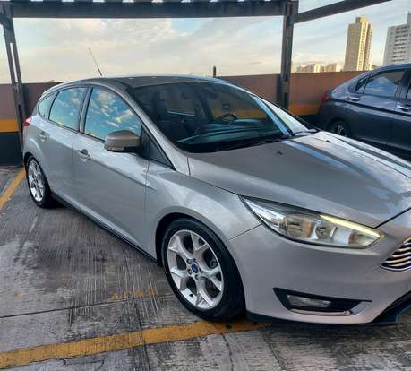 FORD-FOCUS-2017