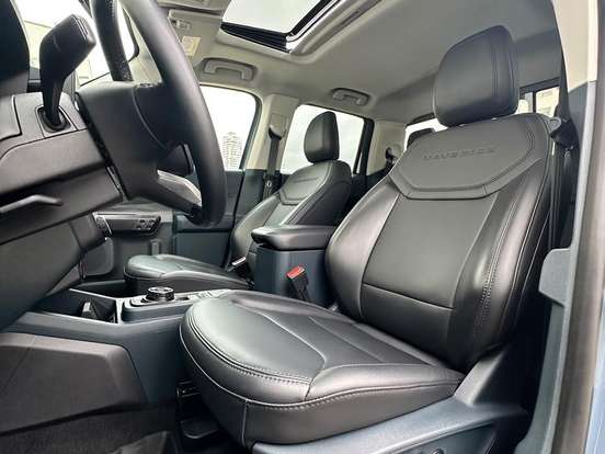 FORD-MAVERICK-2.0 ECOBOOST GASOLINA BLACK AUTOMÁTICO FORD-MAVERICK-2025