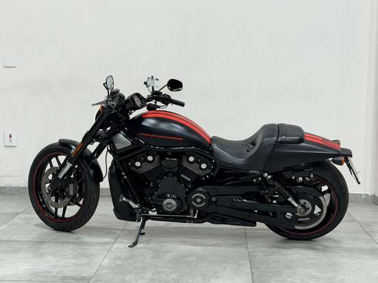 HARLEY-DAVIDSON-V-ROD 10TH ANNIVERSARY EDITION HARLEY-DAVIDSON-V-ROD 10TH ANNIVERSARY EDITION-2012