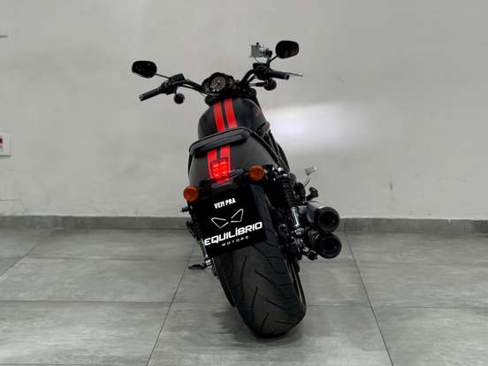 HARLEY-DAVIDSON-V-ROD 10TH ANNIVERSARY EDITION HARLEY-DAVIDSON-V-ROD 10TH ANNIVERSARY EDITION-2012
