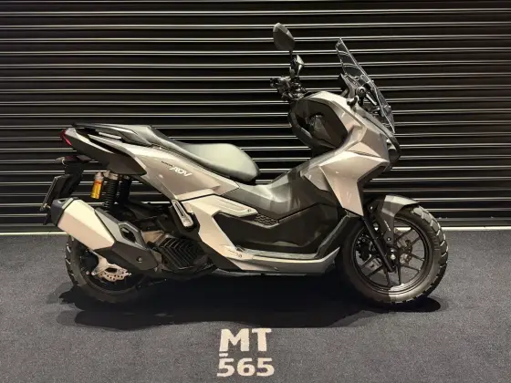 HONDA ADV 160 