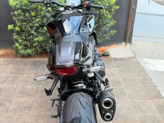 HONDA-CB 1000R BLACK EDITION ABS HONDA-CB 1000R BLACK EDITION ABS-2022