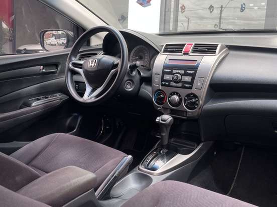 HONDA-CITY-1.5 LX 16V FLEX 4P AUTOMÁTICO HONDA-CITY-2013