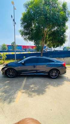 HONDA-CIVIC-2020