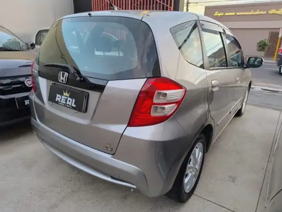 HONDA-FIT-2012