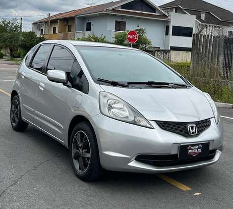 HONDA-FIT-2011