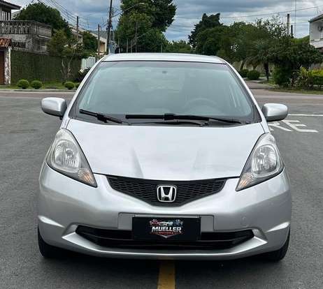 HONDA-FIT-2011
