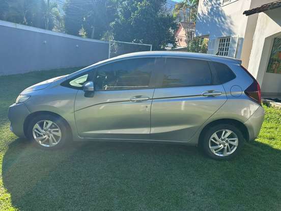 HONDA-FIT-2015