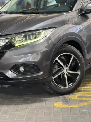 HONDA-HR-V-2020