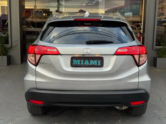 HONDA-HR-V-2017