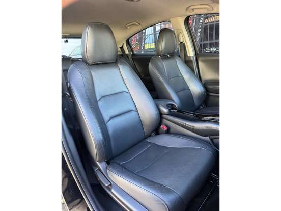 HONDA-HR-V-2021