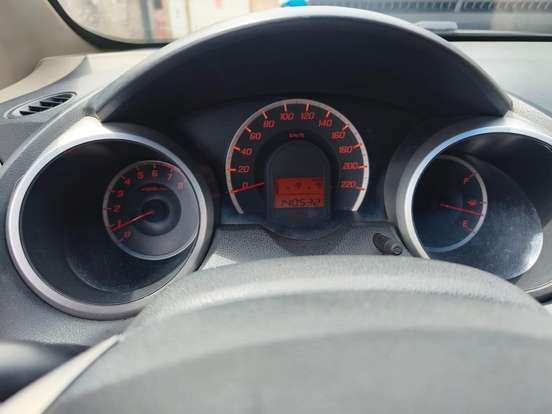 HONDA-FIT-2013