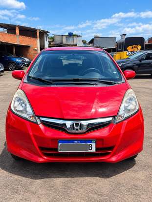 HONDA-FIT-2013