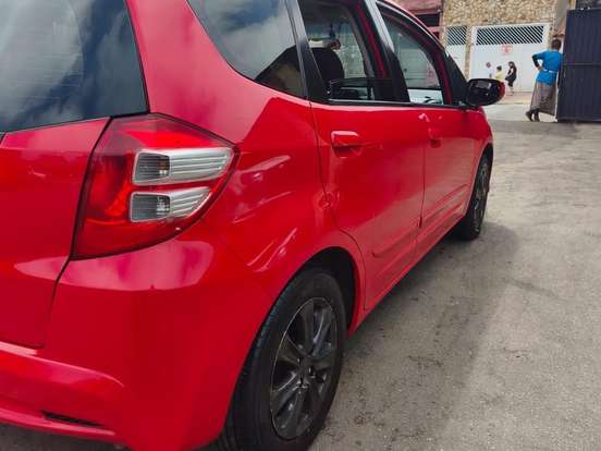 HONDA-FIT-1.4 LX 16V FLEX 4P MANUAL HONDA-FIT-2013