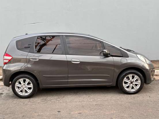 HONDA-FIT-1.4 LX 16V FLEX 4P MANUAL HONDA-FIT-2012