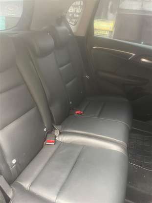 HONDA-FIT-2016