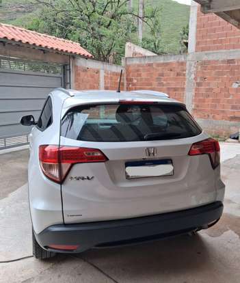 HONDA-HR-V-2017